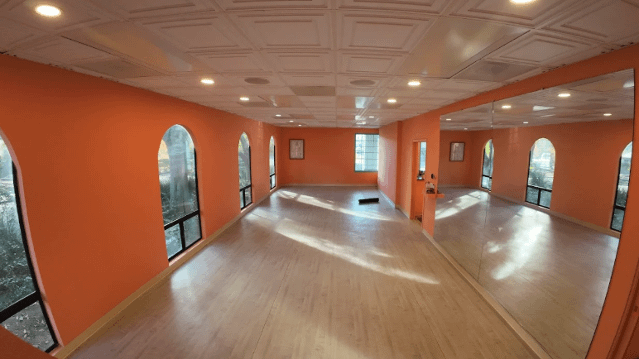 Image 1 from Ananda Sky Yoga partner gallery