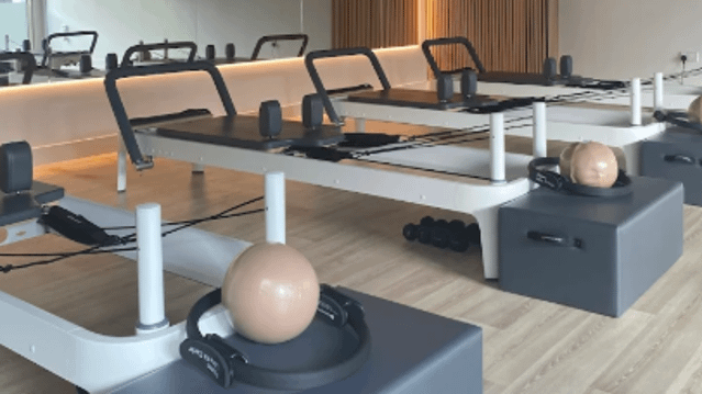 Image 1 from The Reformer Room & Yogahaven Clapham partner gallery