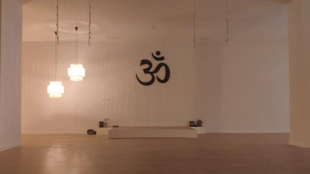 Imagen 3 de la galería del partner YogaOne Salamanca