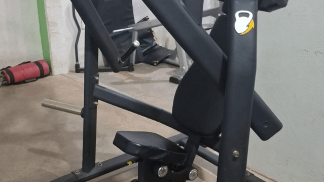 Imagem 2 da galeria do parceiro LiveFit Academia