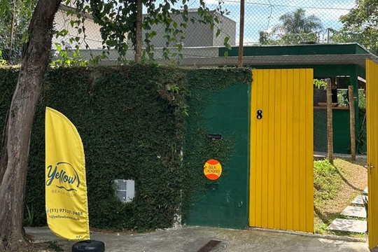 Imagem 2 da galeria do parceiro Yellow Beach Club