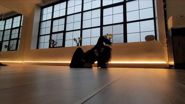 Image 3 from Luxuriate Lab partner gallery