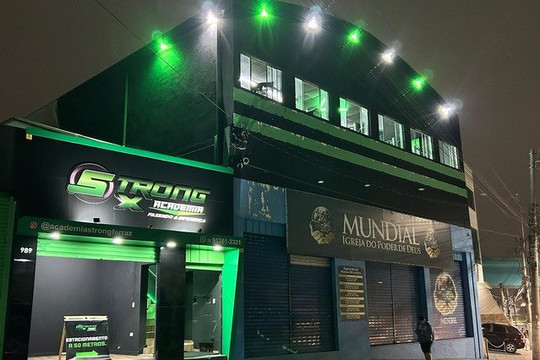 Imagem 2 da galeria do parceiro Academia Strong - Ferraz de Vasconcelos