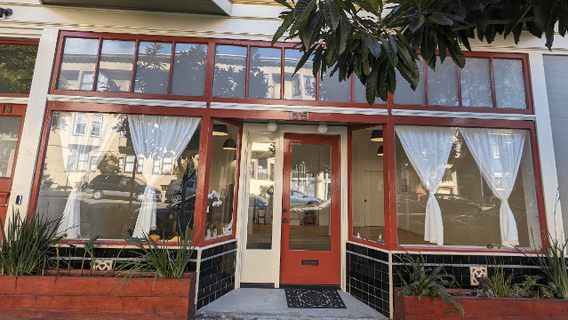 Image 2 from Bilik Yoga SF partner gallery