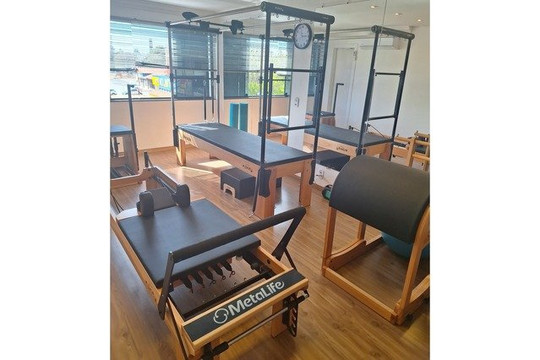 Imagem 1 da galeria do parceiro Débora Moura Pilates