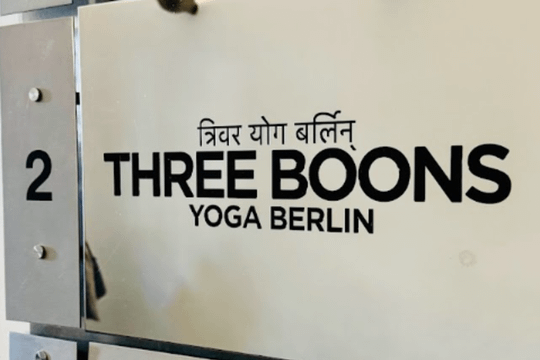 Bild 2 von Three Boons Yoga Berlin-Charlottenburg Partnergalerie