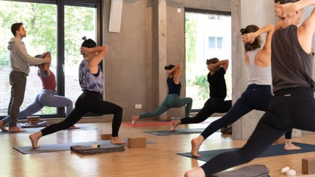 Bild 1 von Peace Yoga Berlin - Jivamukti Yoga Eisenbahnstraße Partnergalerie