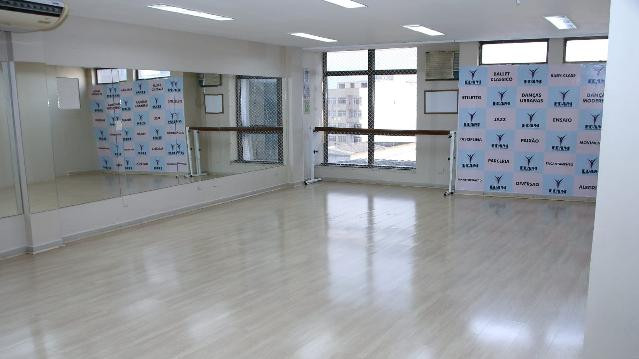 Imagem 2 da galeria do parceiro Escola de Dança Adriana Miranda