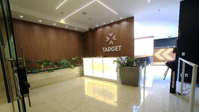 Imagem 2 da galeria do parceiro Academia Target