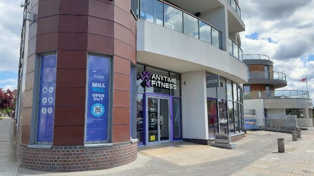 Image 2 from Anytime Fitness Mill Hill partner gallery