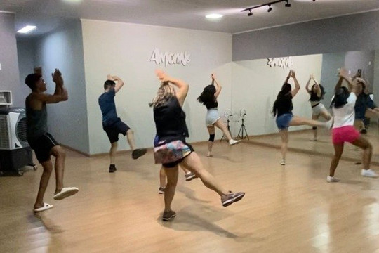Imagem 1 da galeria do parceiro Amorins Escola de Dança