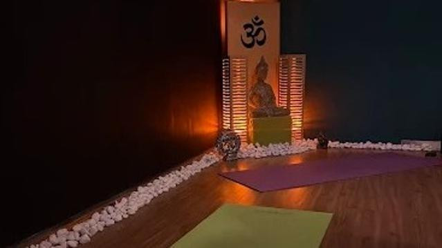 Imagem 1 da galeria do parceiro SoHum Yoga Shala