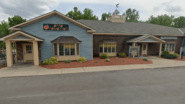 Image 2 from CrossFit 585 - MetFix Victor partner gallery