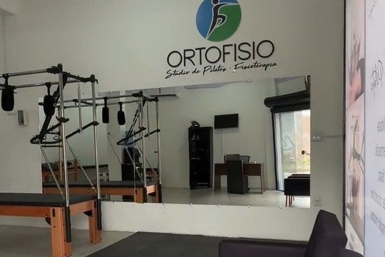 Imagem 1 da galeria do parceiro Ortofisio Studio de Pilates e Fisioterapia