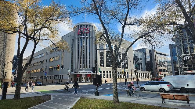 Image 2 de la galerie du partenaire Centre Sportif ETS