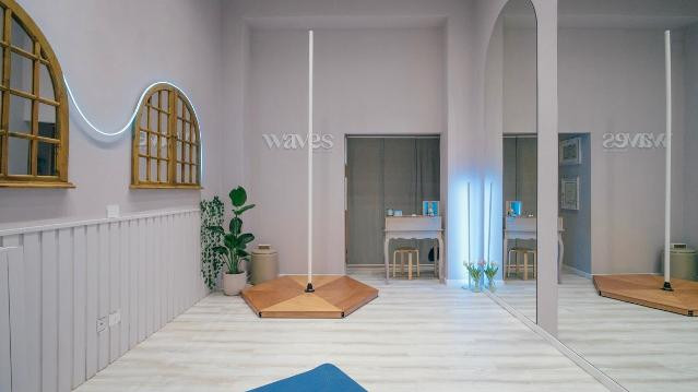 Immagine 1 dalla galleria del partner Waves by Giorgia Sofia