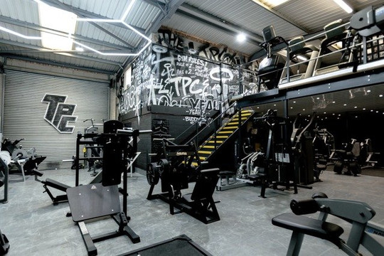 Image 1 from the physique club partner gallery