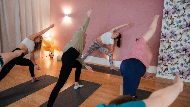 Bild 1 von YOGALIDOU - Bewegung & Entspannung Partnergalerie