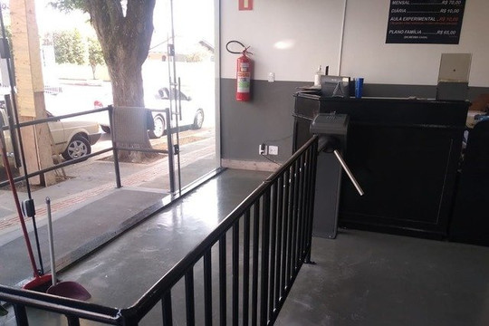 Imagem 3 da galeria do parceiro Bronx Training Academia