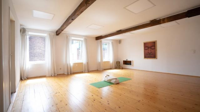 Bild 3 von Rundum Yoga Pempelfort Partnergalerie