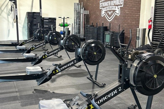 Image 3 from Strength Republic CrossFit and Olympic weightlifting partner gallery