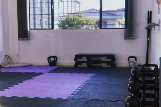 Imagem 3 da galeria do parceiro Studio Adriele Loezer: Especialista em Pilates e Treinamento Funcional