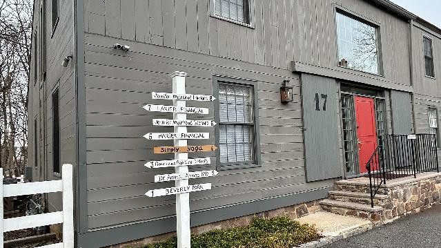 Image 2 from Simply Yoga partner gallery