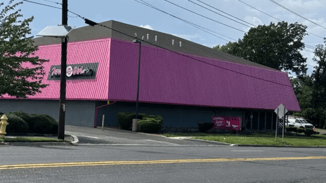 Image 2 from Jersey Girls Blenheim partner gallery