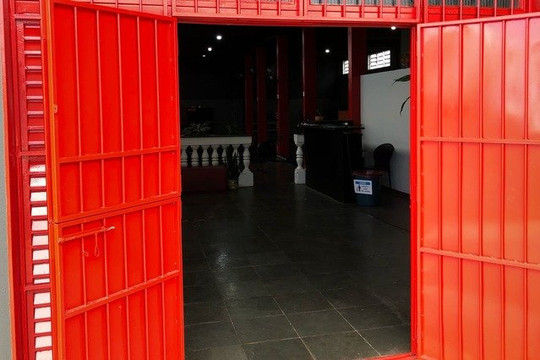 Imagem 2 da galeria do parceiro BurnFox Ura