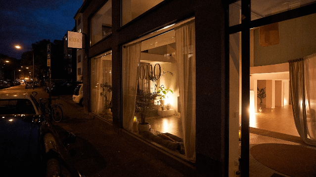 Bild 2 von JOMO Studio - Yoga & Movement - Belgisches Partnergalerie