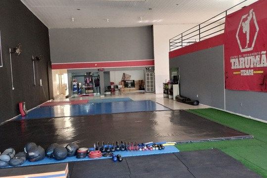 Imagem 1 da galeria do parceiro Centro de Treinamento Tarumã Team e Cross Fight