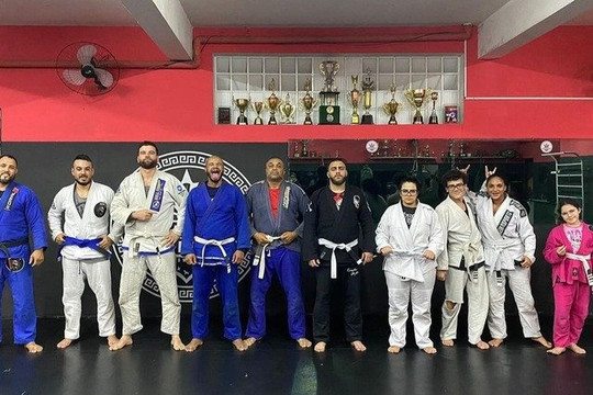 Imagem 3 da galeria do parceiro Academia RED BLACK