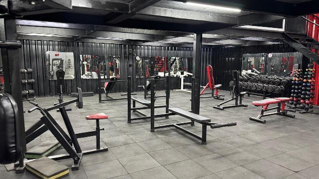 Imagem 3 da galeria do parceiro B7 ACADEMIA