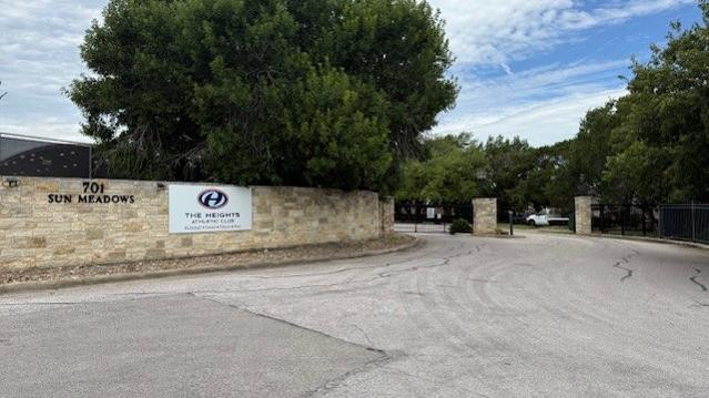 Image 2 from Heights Athletic Club - Pickleball, Pool, & Gym partner gallery