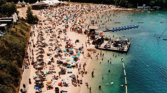 Bild 1 von Beachclub Nethen Partnergalerie
