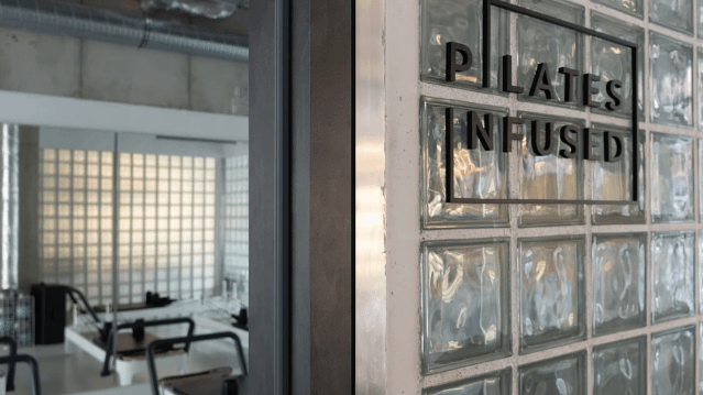 Bild 1 von STUDIO TUESDAY - MAT INFUSED Partnergalerie