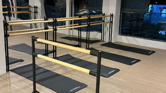 Imagen 2 de la galería del partner Elalux Studio Barre