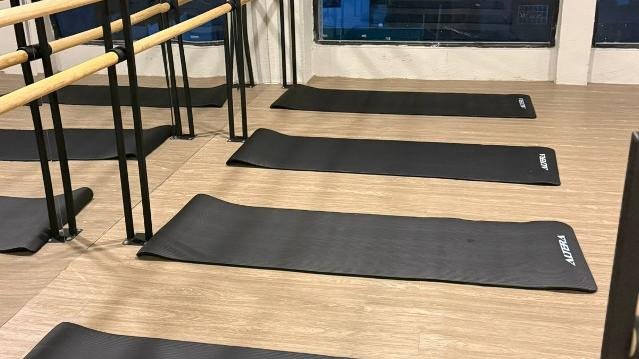 Imagen 1 de la galería del partner Elalux Studio Barre