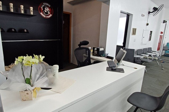 Imagem 3 da galeria do parceiro Studio Brook Fighter - Bonfiglioli