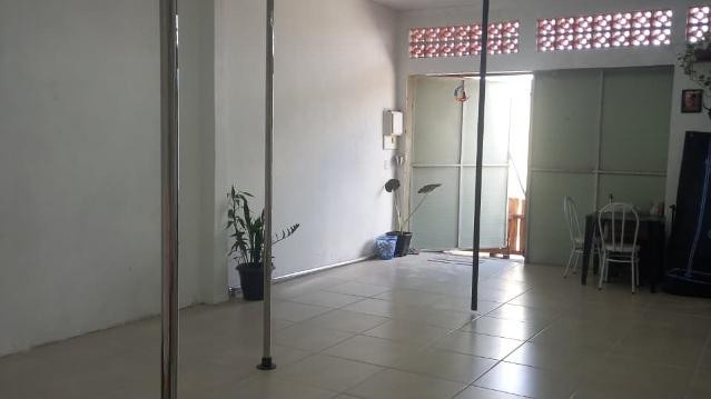 Imagem 2 da galeria do parceiro Lottus Pole Studio by Ana Paula Rocker - Colombo