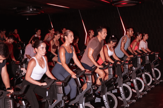 Imagen 1 de la galería del partner HIIVER Cycle & Bootcamp Studio