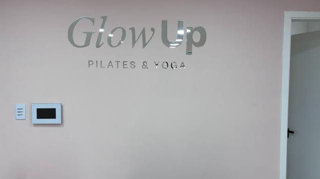Imagem 3 da galeria do parceiro Glow Up Studios Gym