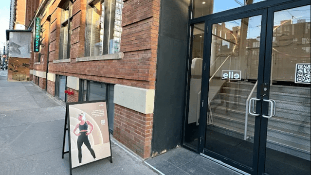 Image 2 from elleTO partner gallery