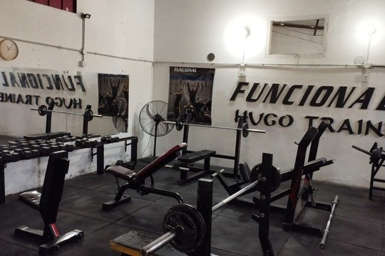 Imagen 1 de la galería del partner Hugo Trainers