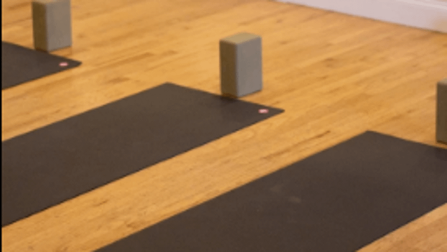 Image 2 from Doza Yoga partner gallery