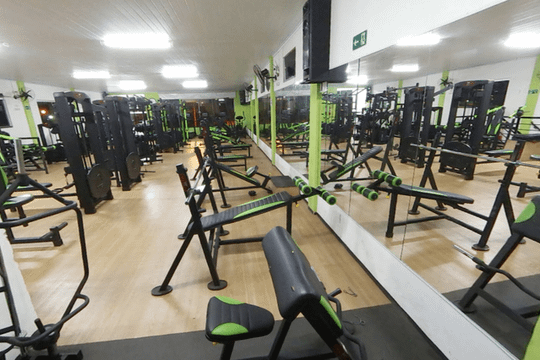 Imagem 3 da galeria do parceiro Academia Top Fitness