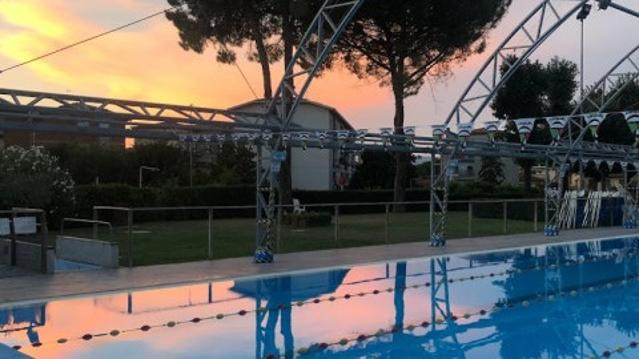 Immagine 2 dalla galleria del partner Piscina Comunale Solarium