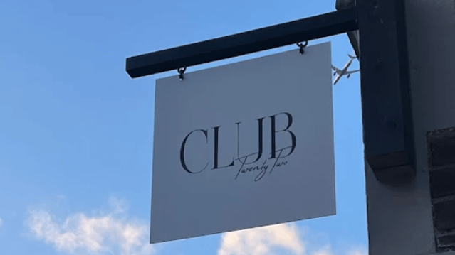 Image 2 from Club Twenty Two partner gallery