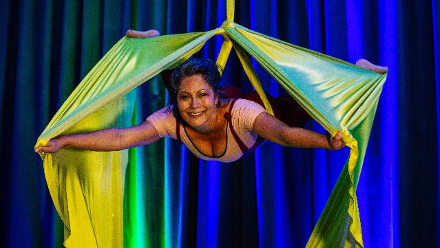 Imagem 1 da galeria do parceiro Rosa Aérea - Movimento Arte e Alegria