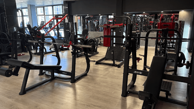 Imaginea 1 din Best Gym Society galeria partenerului